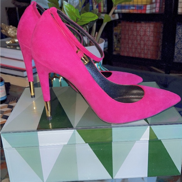 Authentic Tom Ford Pumps - Picture 1 of 10
